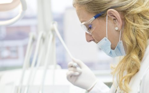 Nowy trend: stomatologia estetyczna